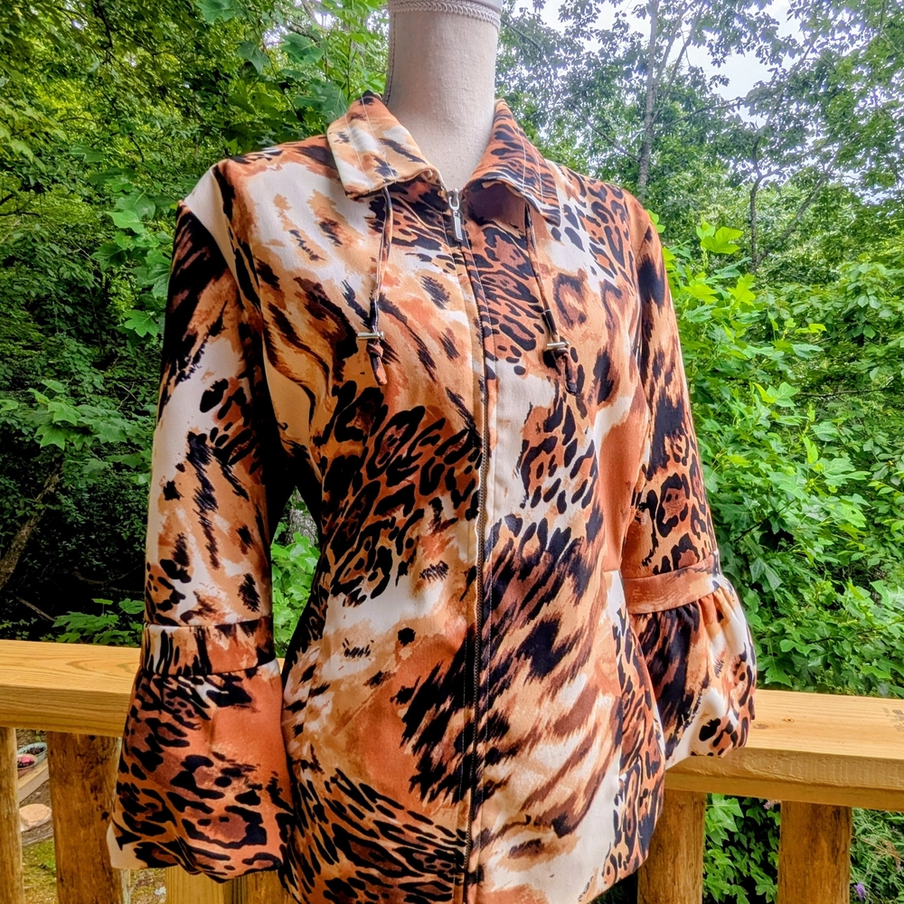 Erin London Animal Print Blazer in Brown and Black With Puff Sleeves